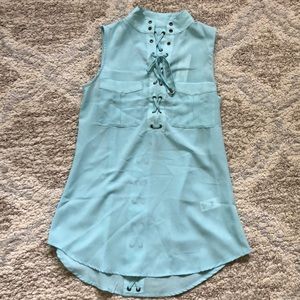 Sold. Simply Noelle S/M (8-10) Lace up Gromet Tank